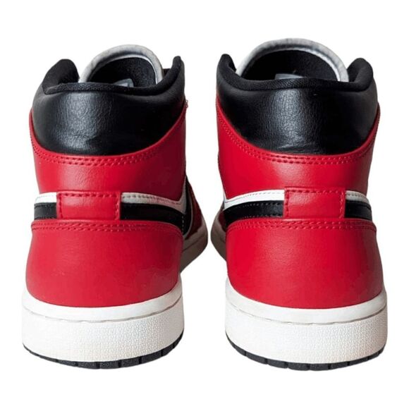 jordan 1 mid chicago black toe size 12